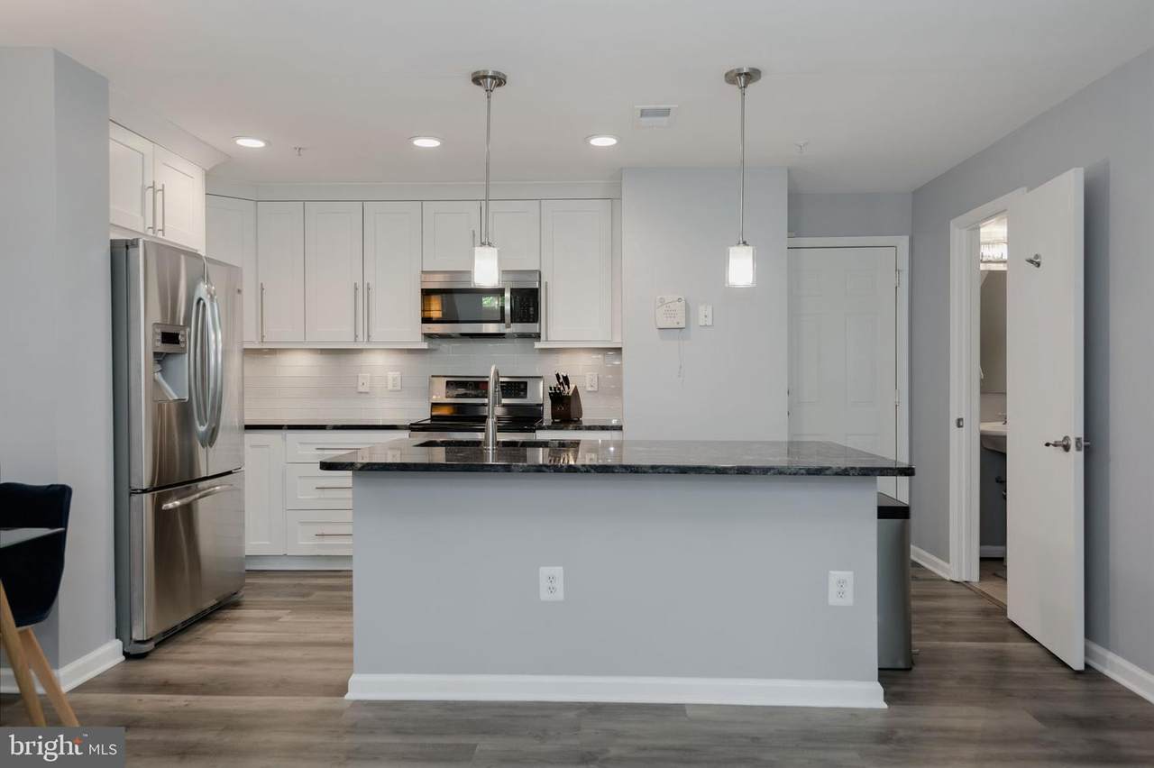 42289 Onyx Terrace - Photo 1