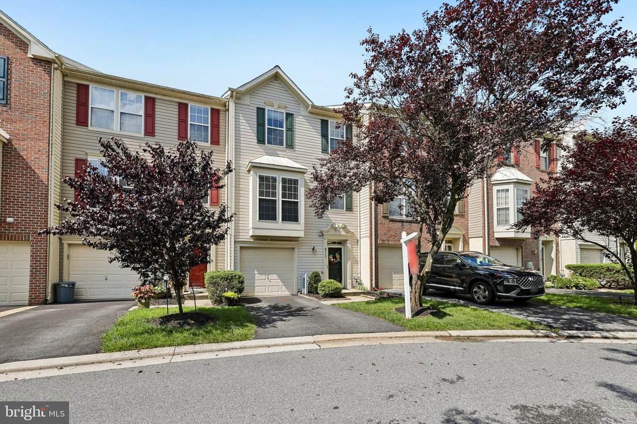 9717 Morningview Circle - Photo 1
