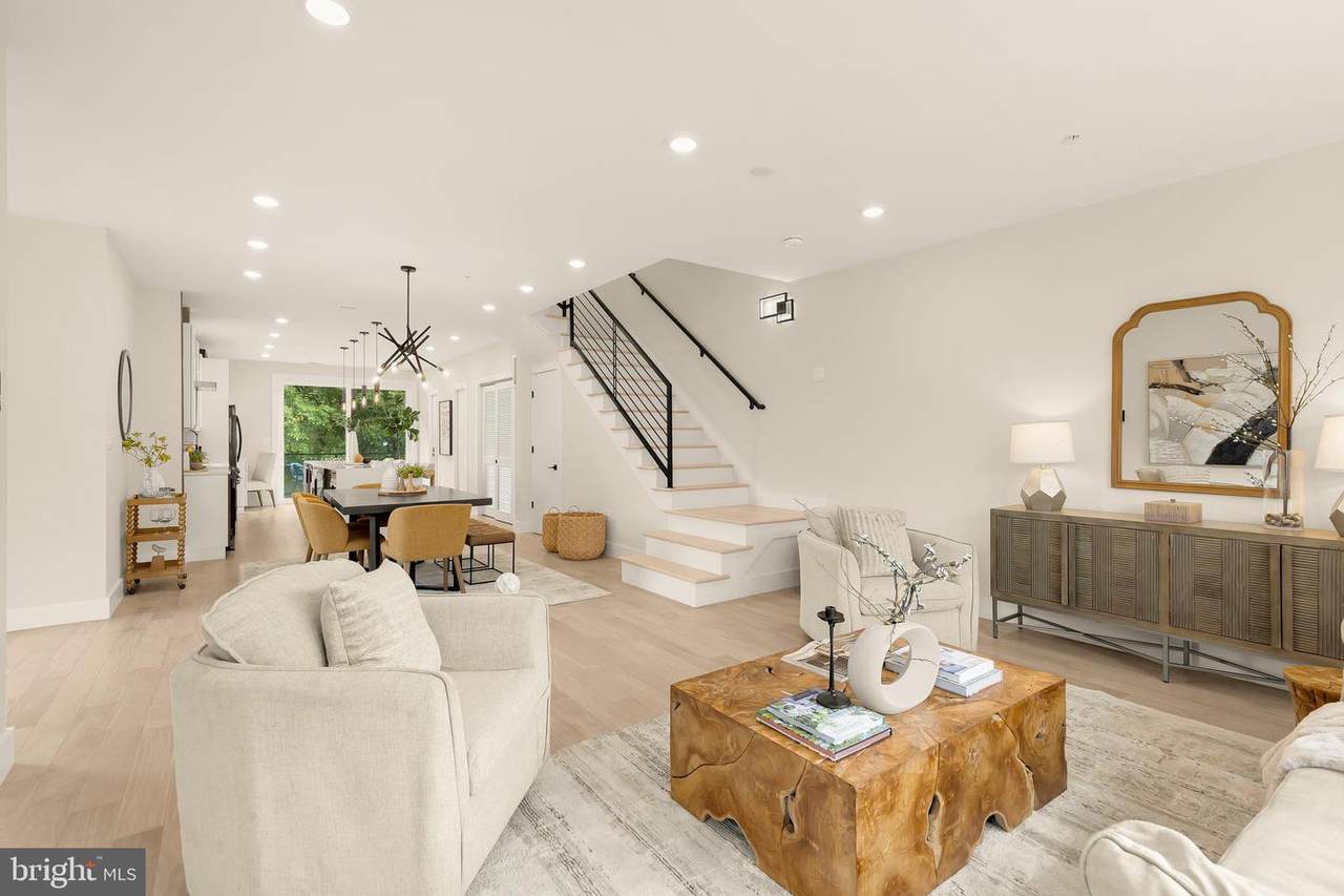502 Edgewood Street - Photo 1