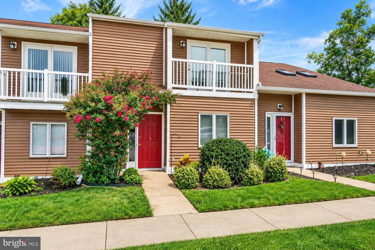 14 Copperwood Court - Photo 1