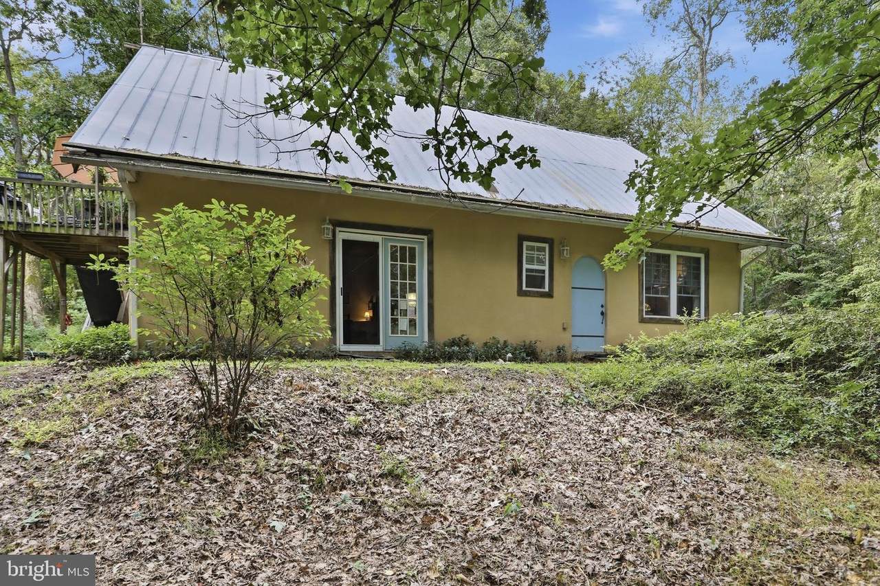 506 Strawberry Lane - Photo 1