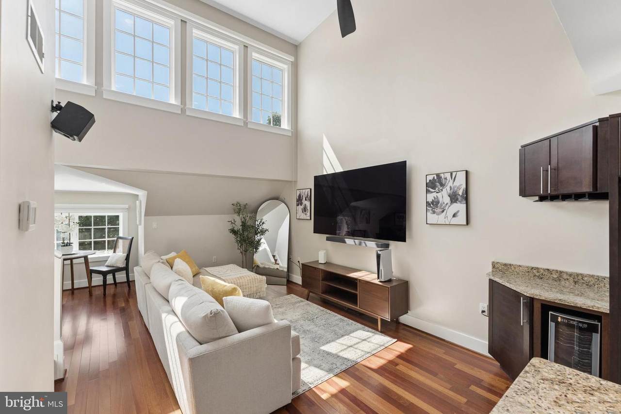 5233 Connecticut Avenue - Photo 1
