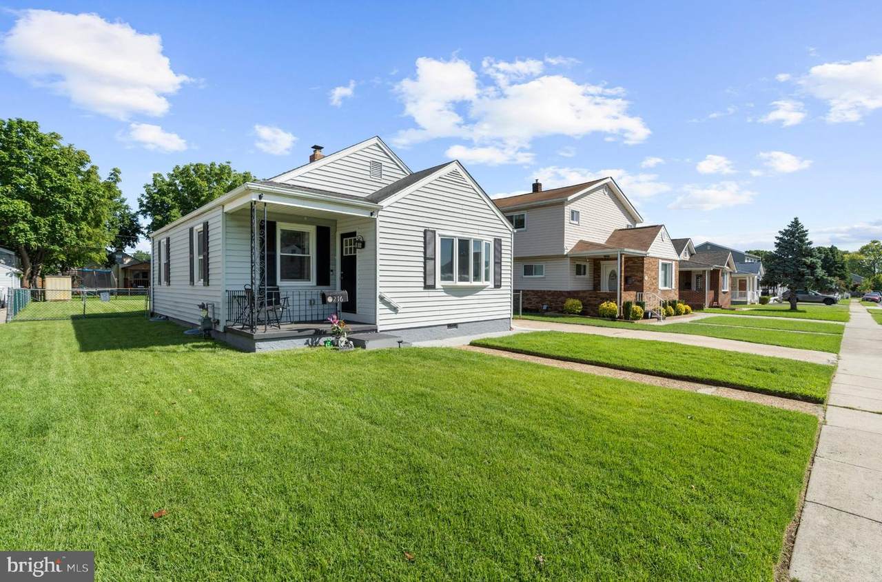 216 Woodwell Road - Photo 1