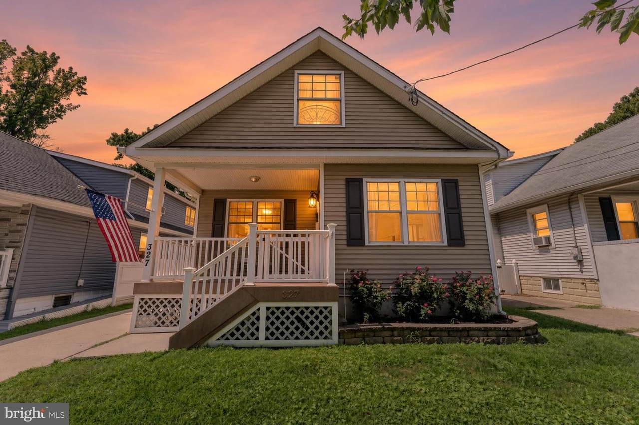 327 Walnut Avenue - Photo 1