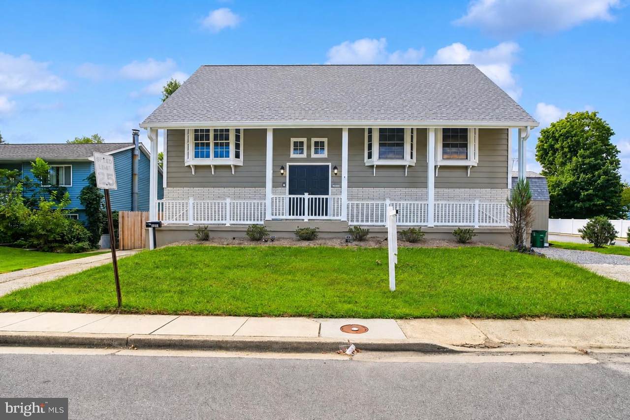 1025 Hanson Street - Photo 1