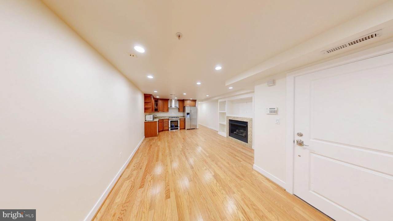 1462 Harvard Street - Photo 1