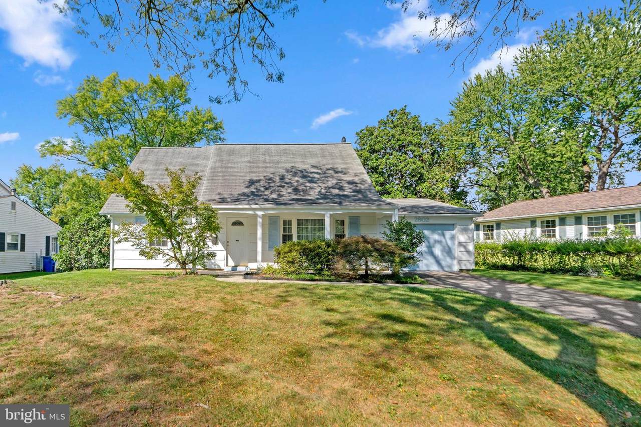2802 Farris Lane - Photo 1