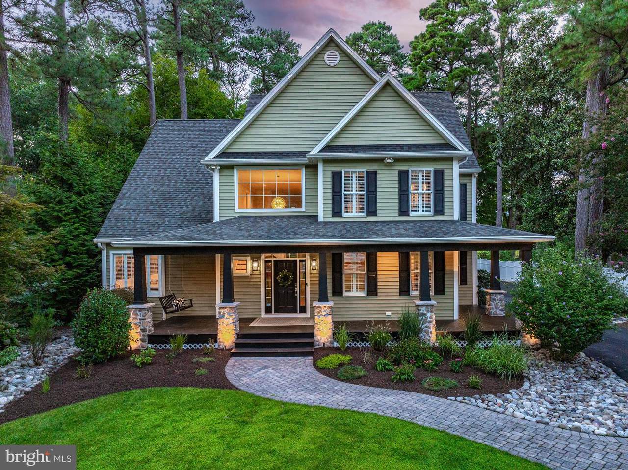 617 Douglas Road - Photo 1