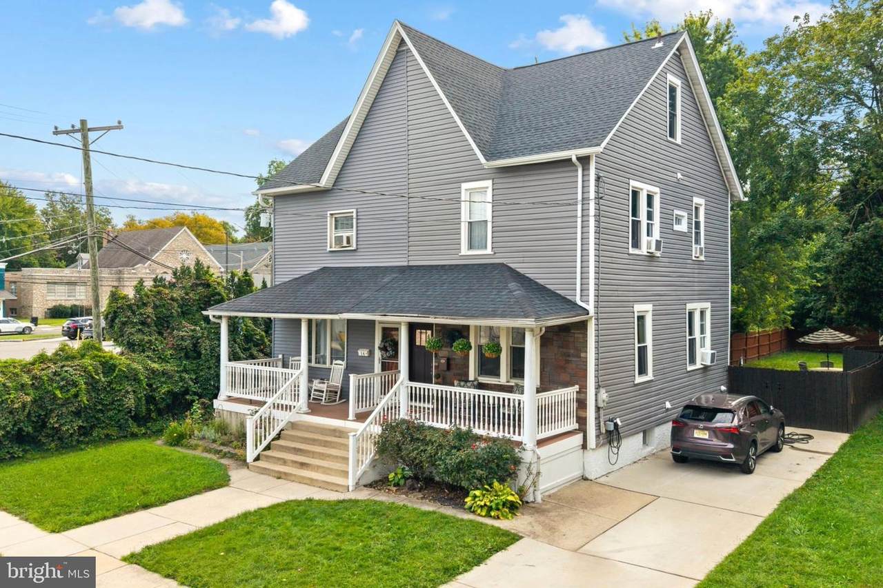 18 Pine Street - Photo 1