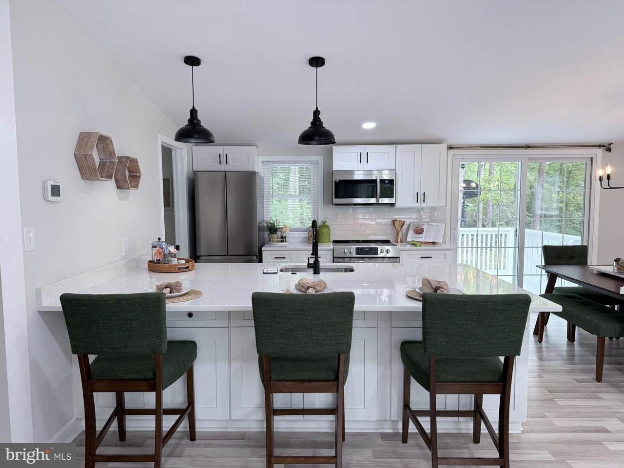 1106 Confederate Drive - Photo 1