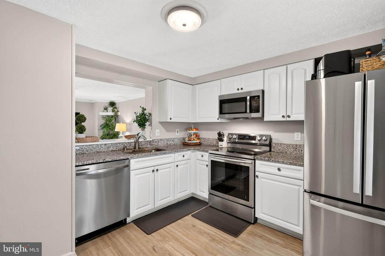 3715 Timahoe Circle - Photo 1
