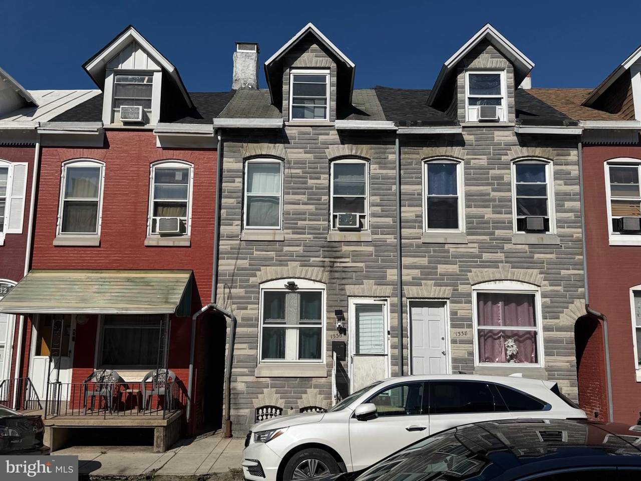 1336 Mulberry Street - Photo 1