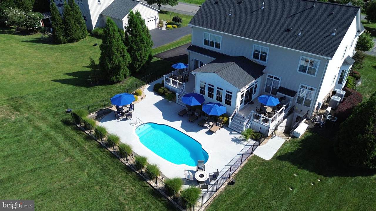 16553 Levade Drive - Photo 1