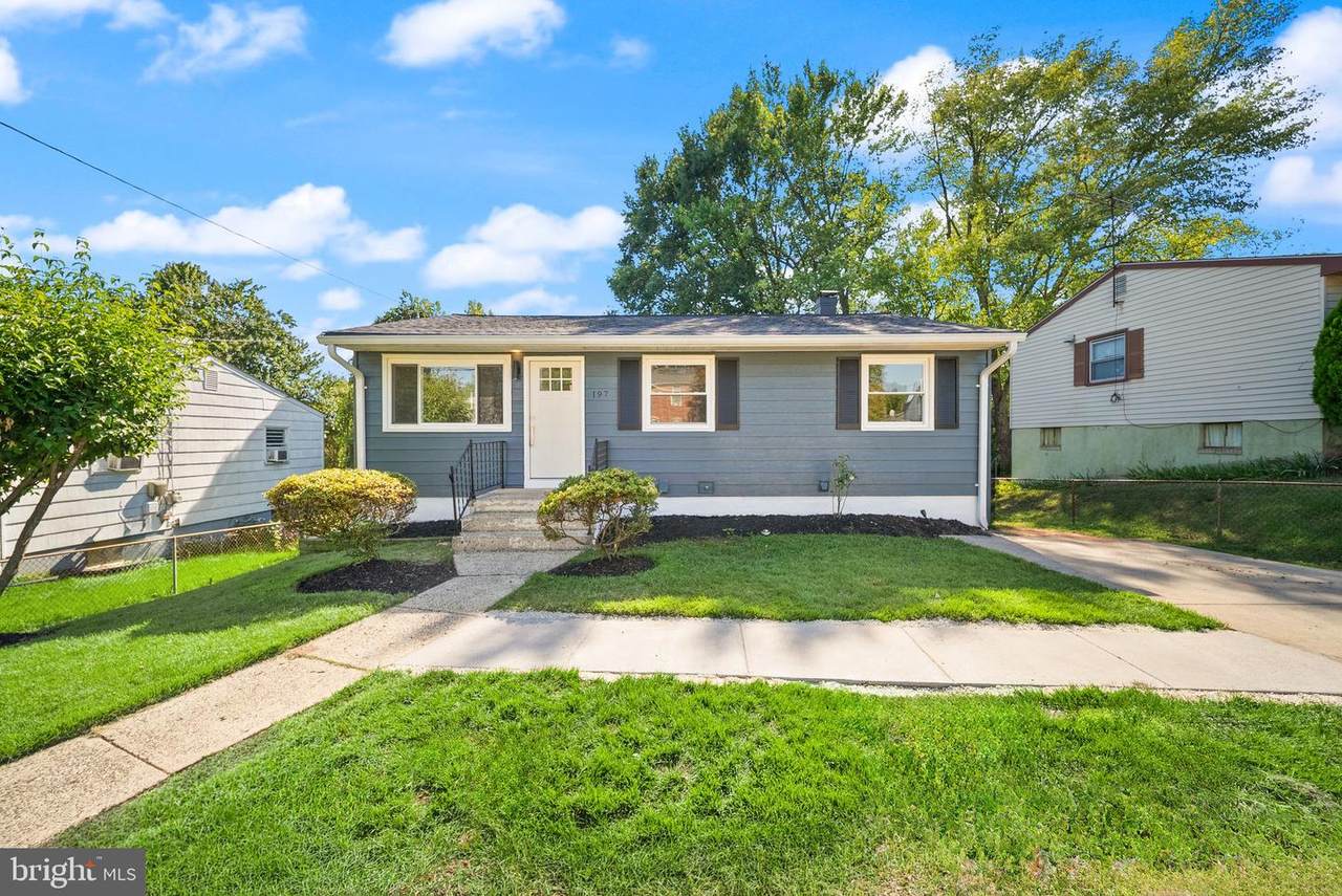 197 Cabbel Drive - Photo 1
