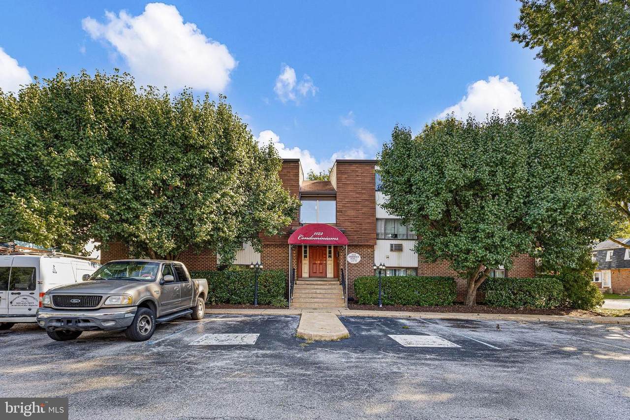 610 11TH Street - Photo 1