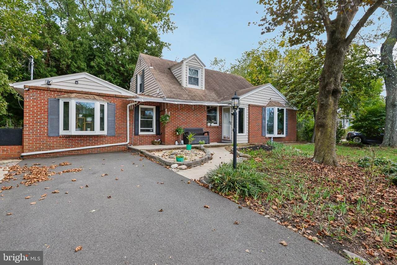 43 Wallace Road - Photo 1