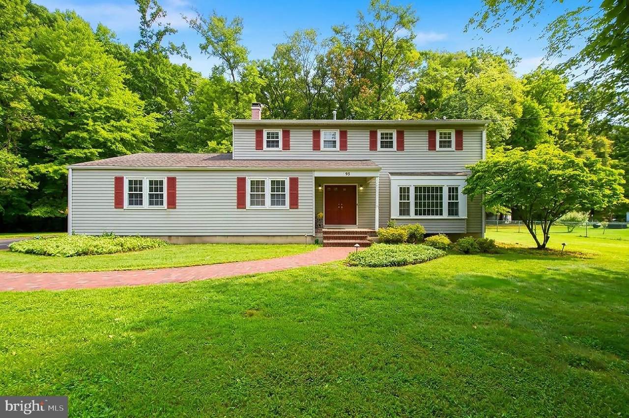 95 Maple Stream Road - Photo 1