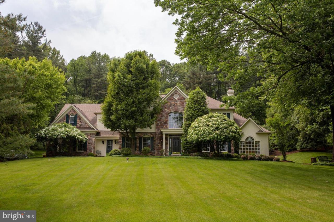 23 Bellinghamshire Place - Photo 1