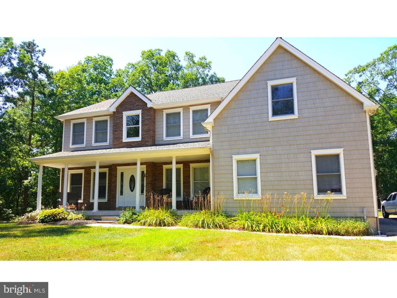 172 8TH Avenue - Photo 1