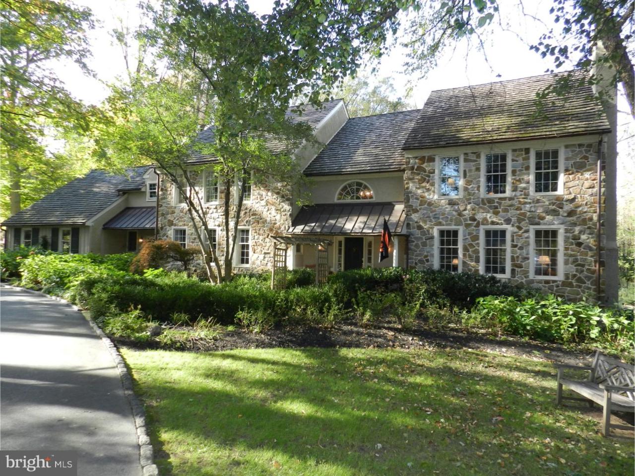 228 Spring Road - Photo 1