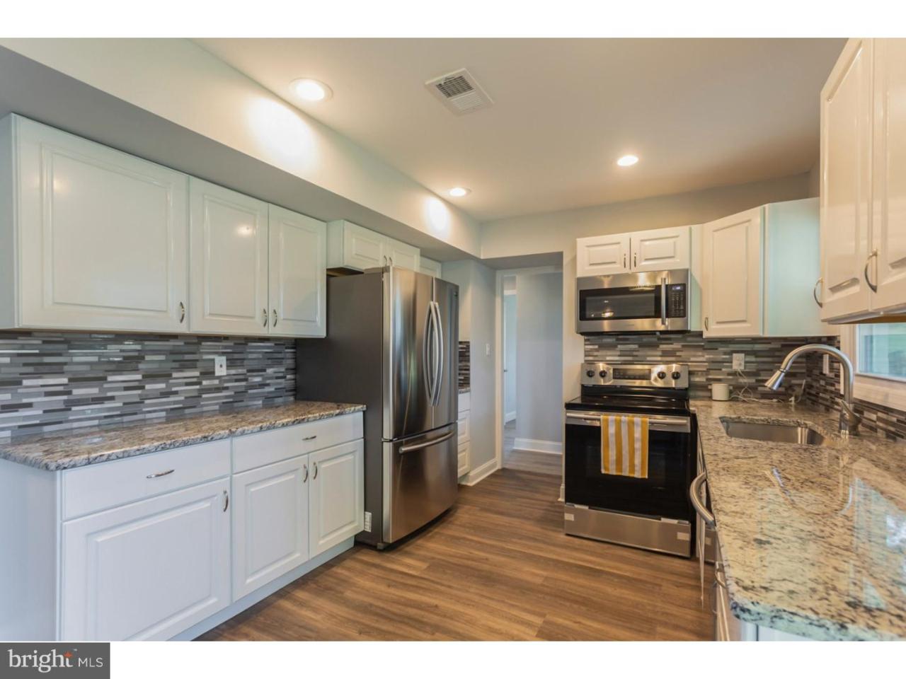 73 Hampshire Lane - Photo 1