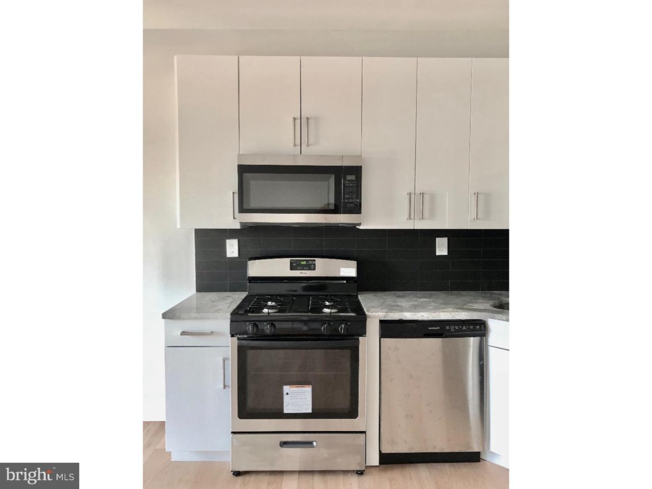 629 32ND Street - Photo 1
