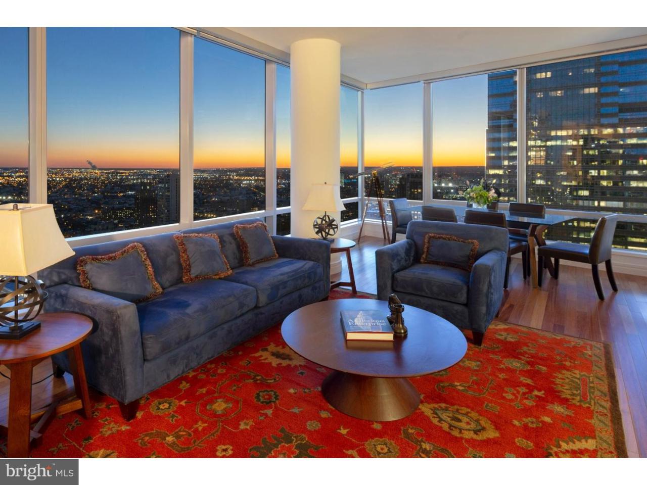 1414 Penn Square - Photo 1