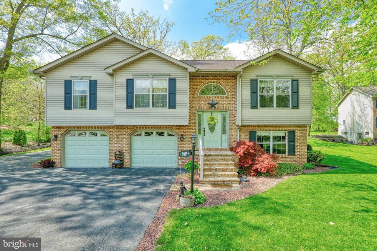 229 Lake Meade Drive - Photo 1