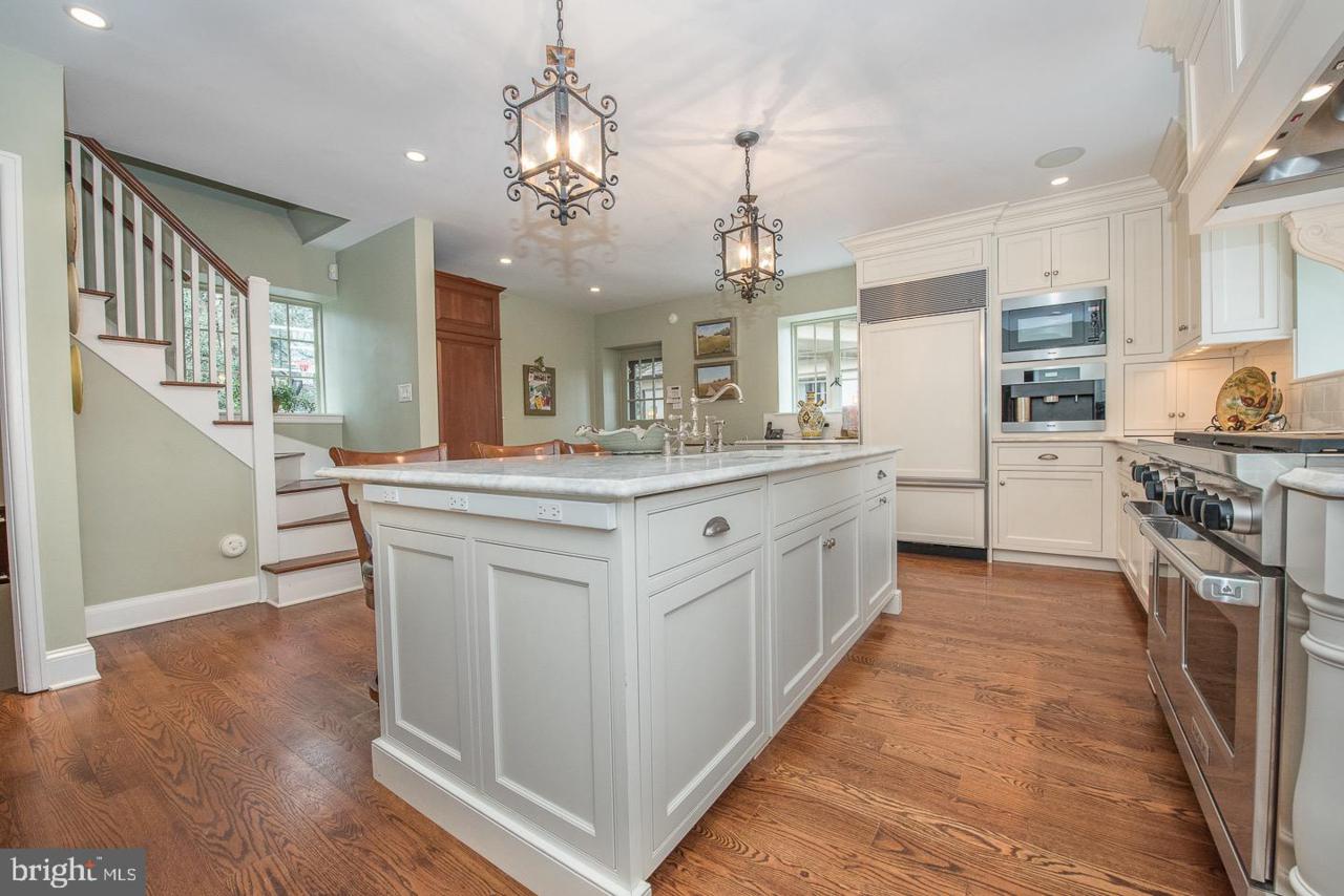 32 Evans Lane - Photo 1