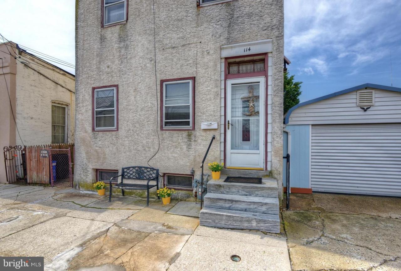 114 Front Street - Photo 1