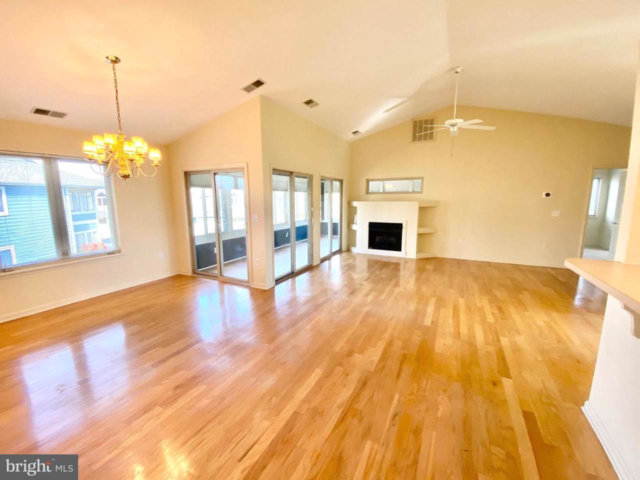 9 Robin Court - Photo 1