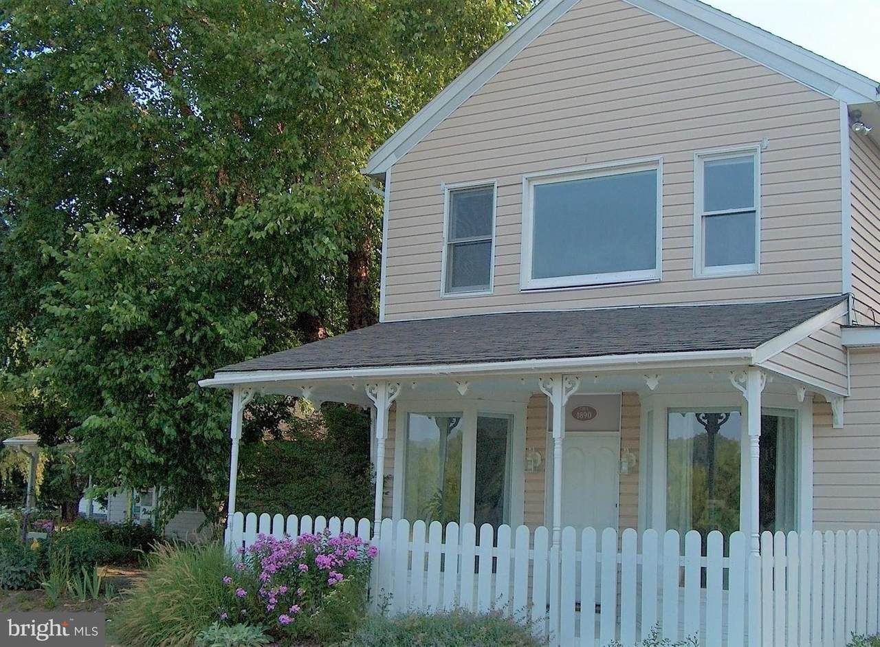 5592 Poplar Lane - Photo 1