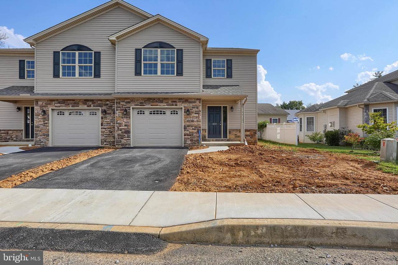 403 Coover - Photo 1