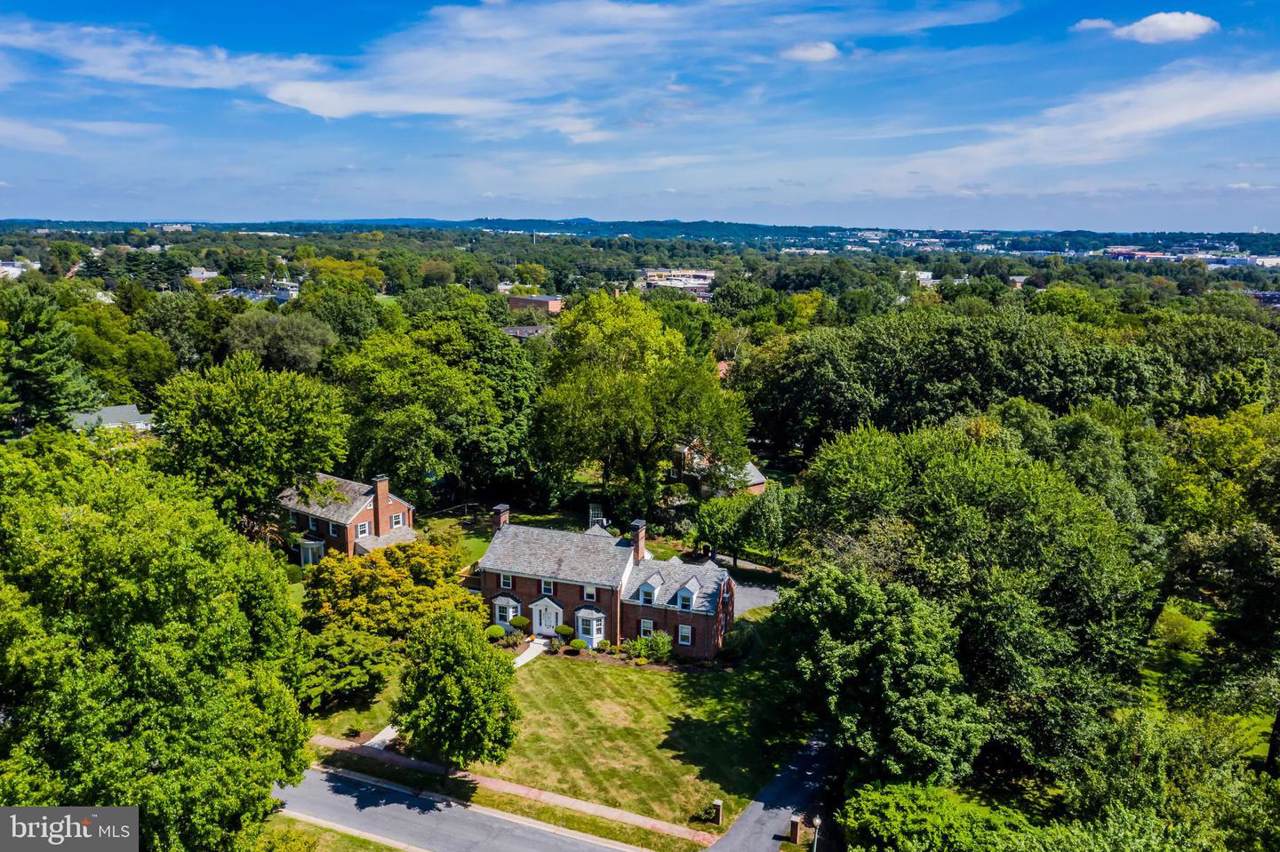 2315 Bellevue Road - Photo 1