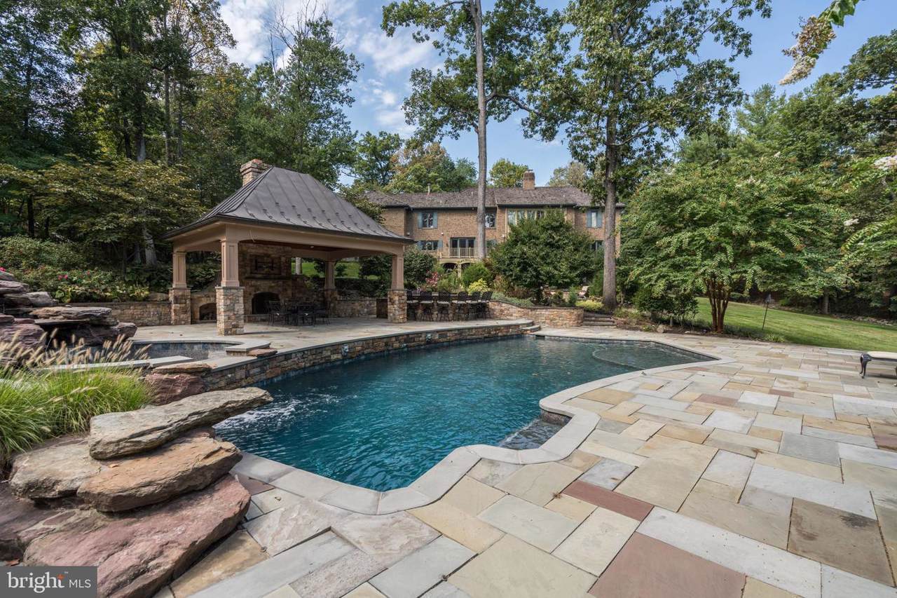 10605 Willowbrook Drive - Photo 1 10605 Willowbrook Drive - Photo 1