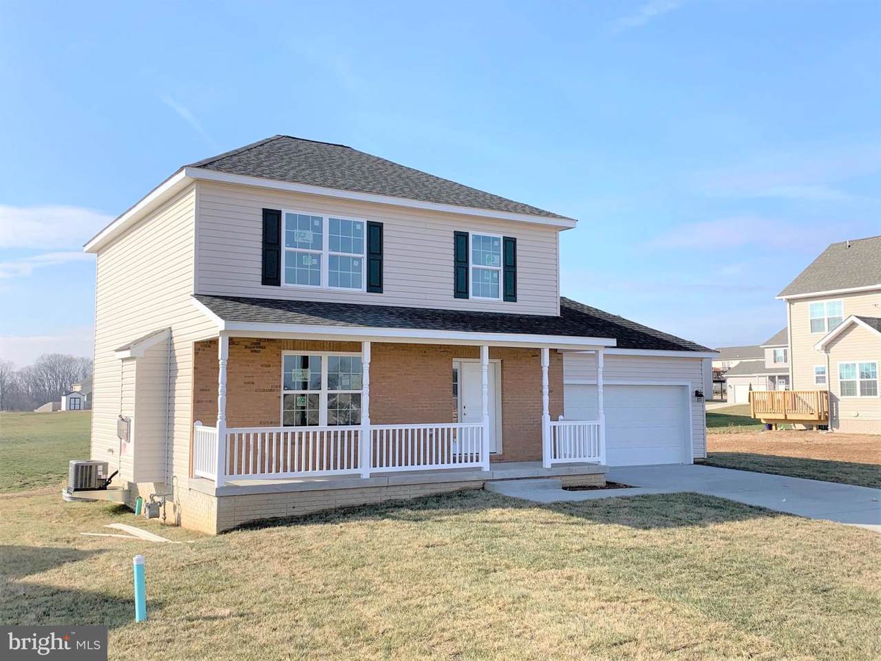 292 Heritage Hills Drive - Photo 1