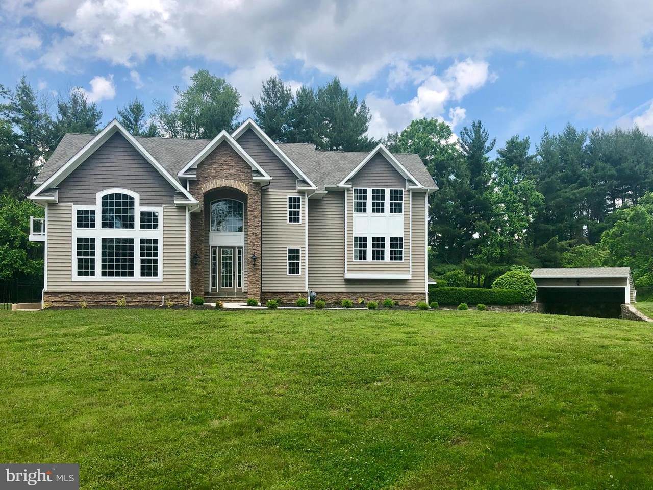 593 Newell Drive - Photo 1
