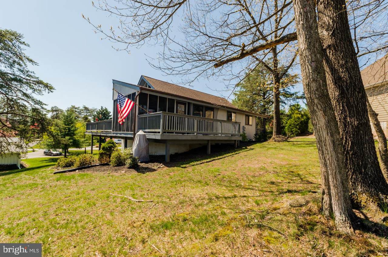 196 The Woods Rd - Photo 1