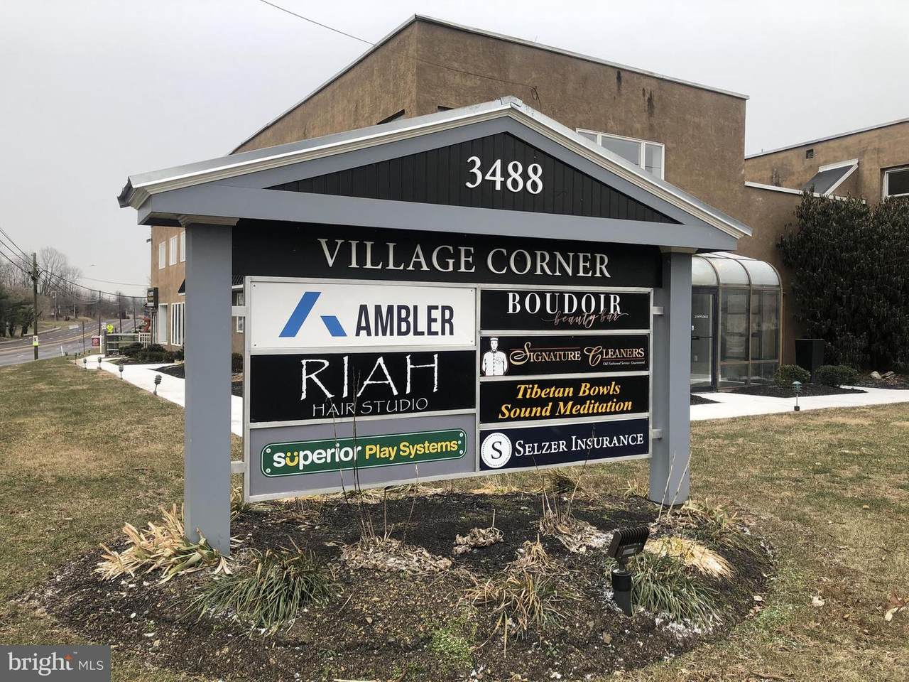 3488 York Road - Photo 1