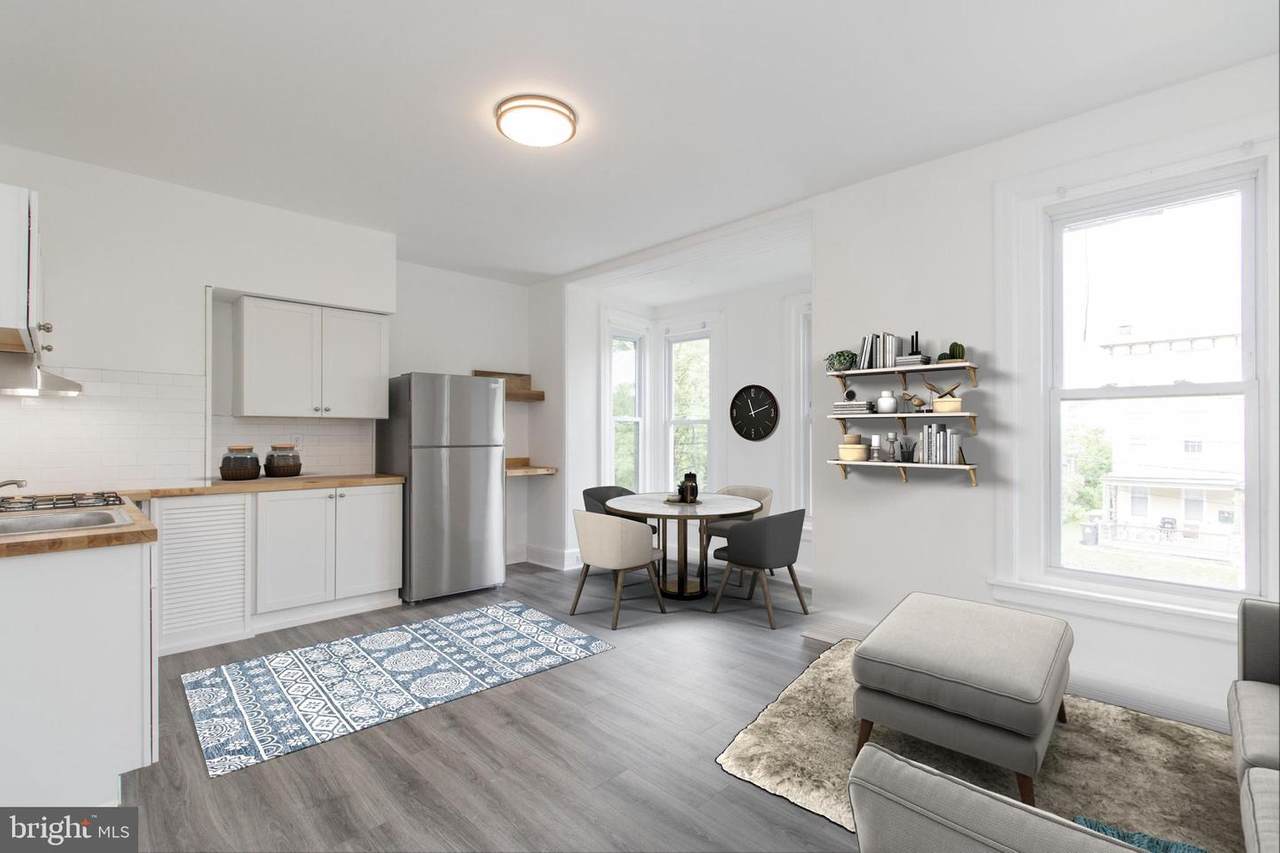 305 Main Street - Photo 1