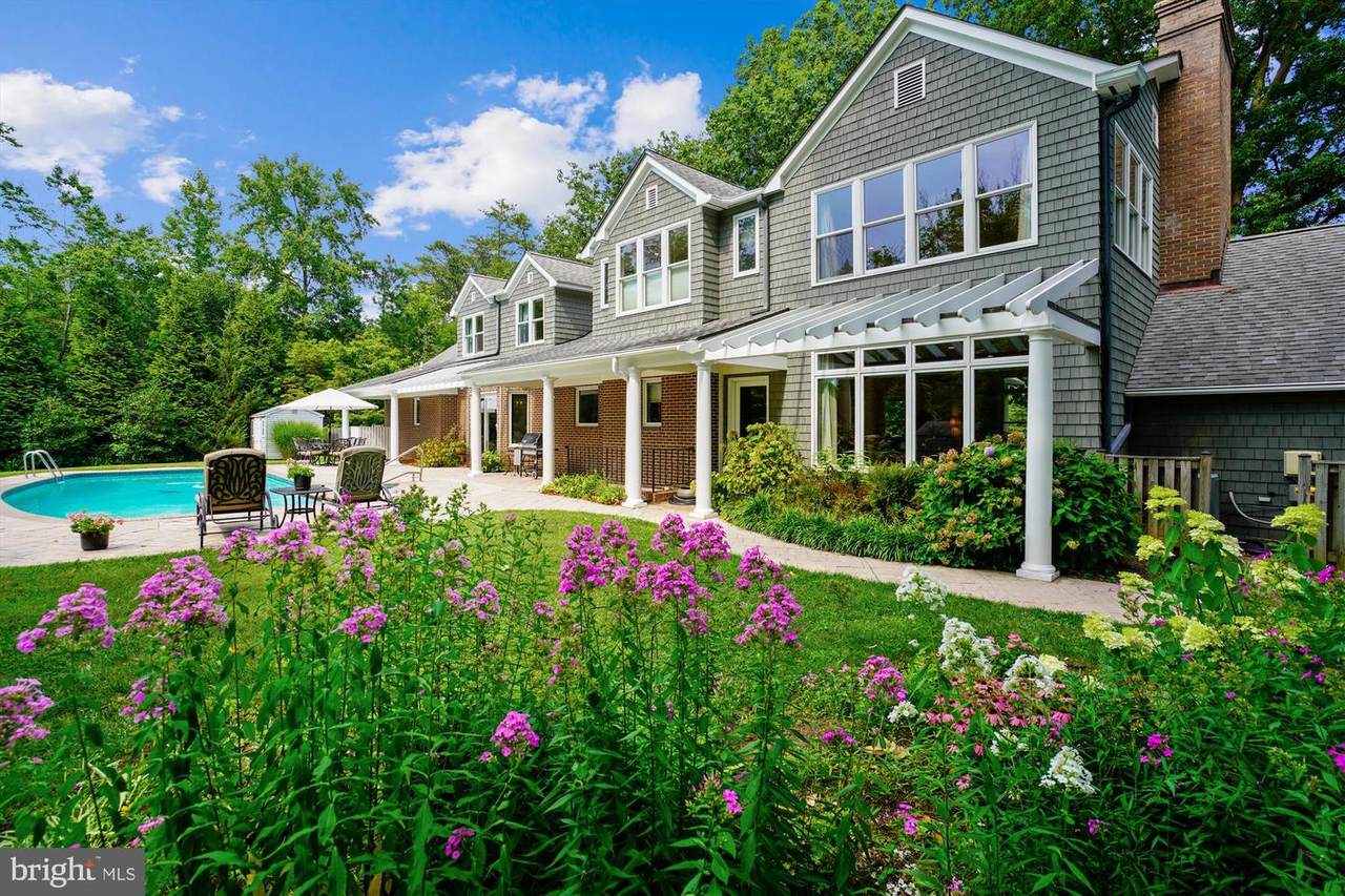 698 Constellation Court - Photo 1
