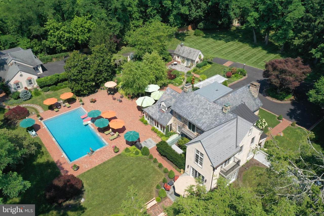 2445 River Road - Photo 1