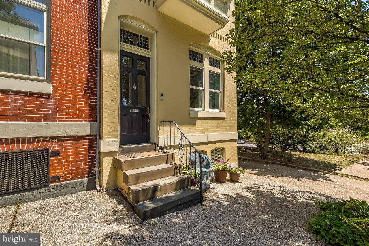 1203 John Street - Photo 1
