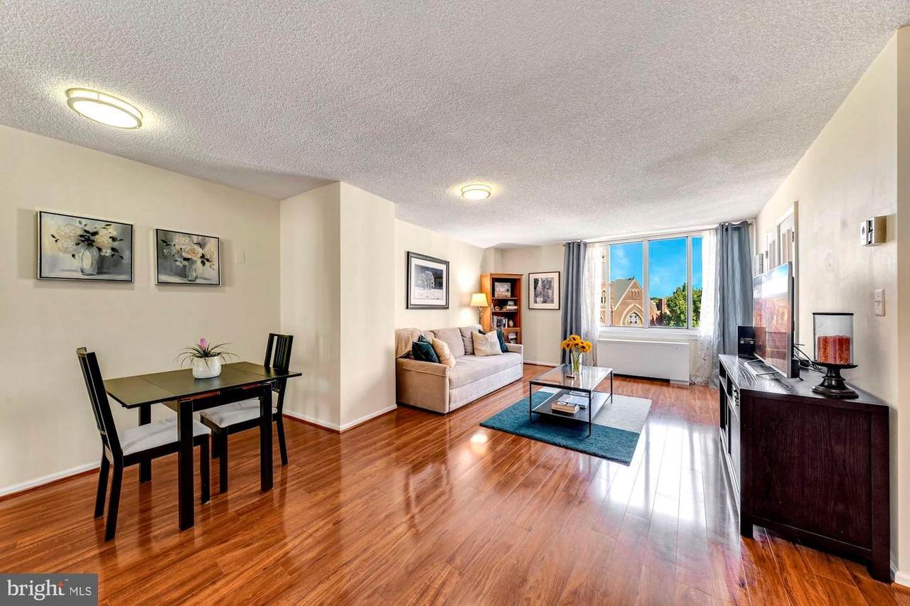 1239 Vermont Avenue - Photo 1