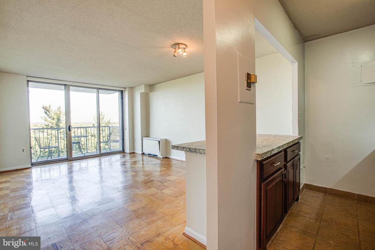 2500 Van Dorn Street - Photo 1