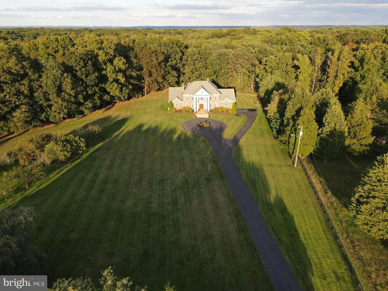 841 Seneca Road - Photo 1