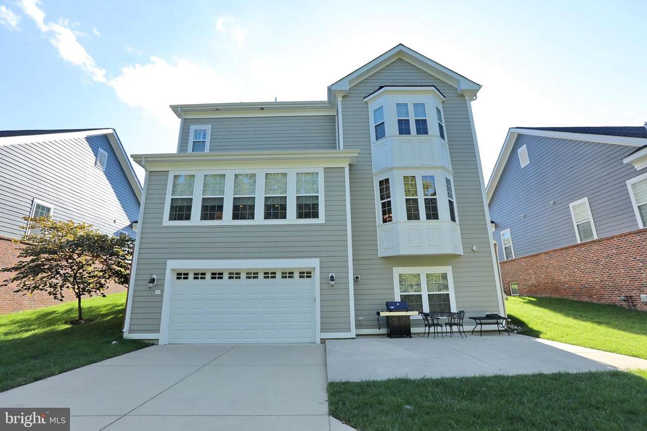 68 Steeplechase Drive - Photo 1