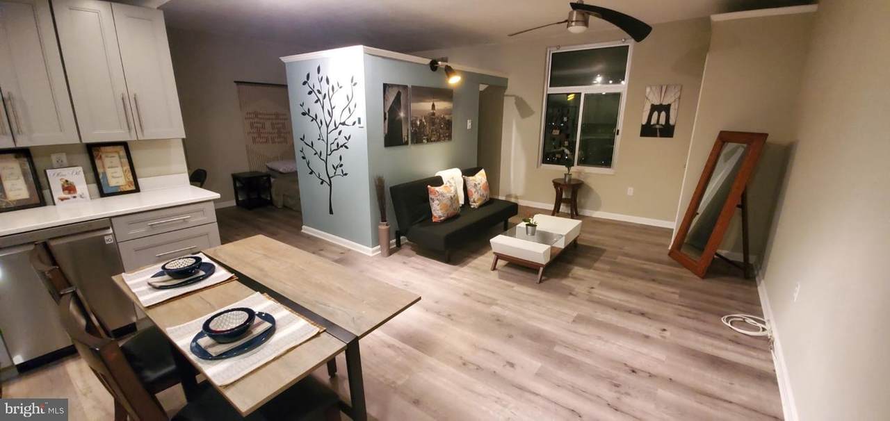 28 Allegheny Avenue - Photo 1