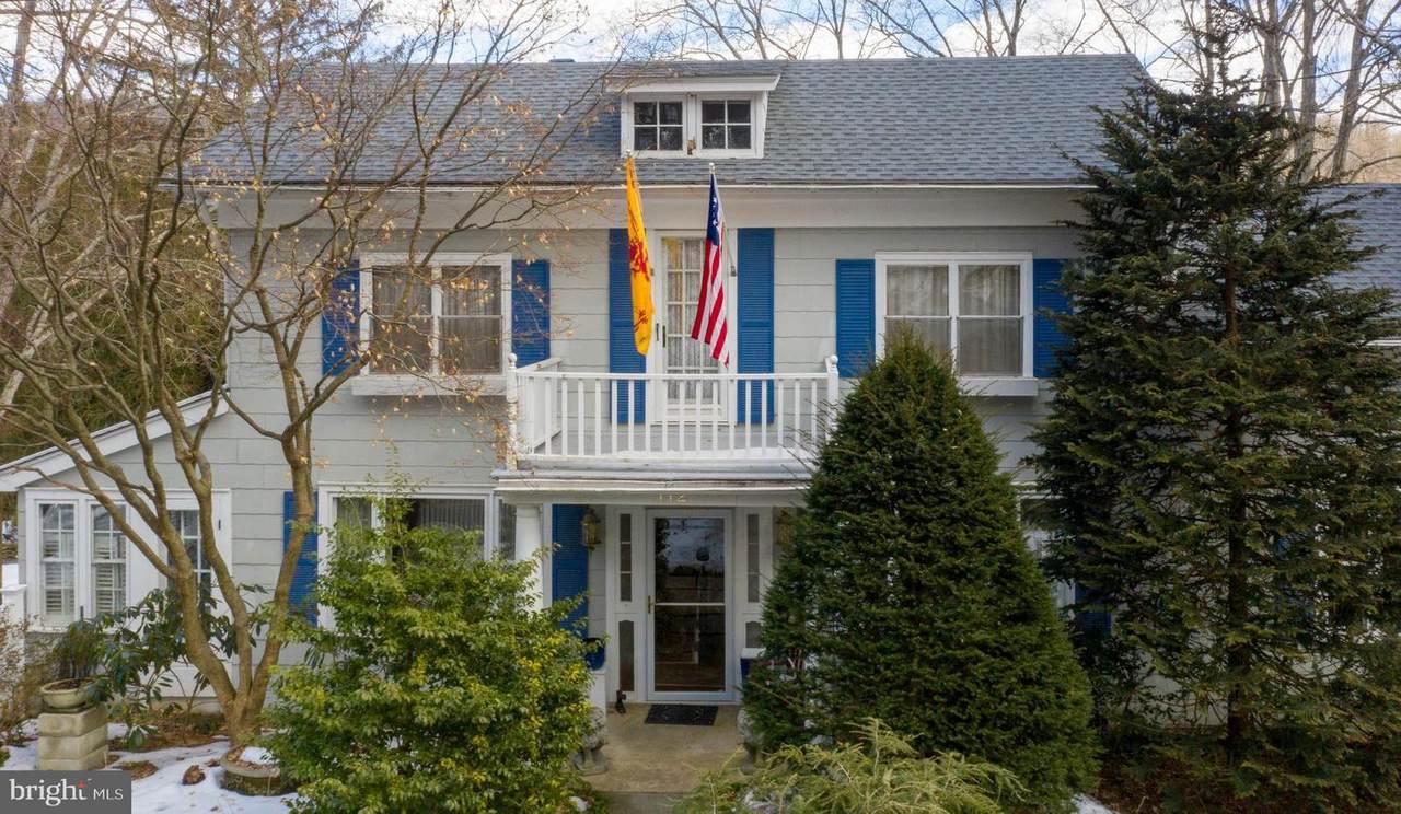 112 River Road - Photo 1