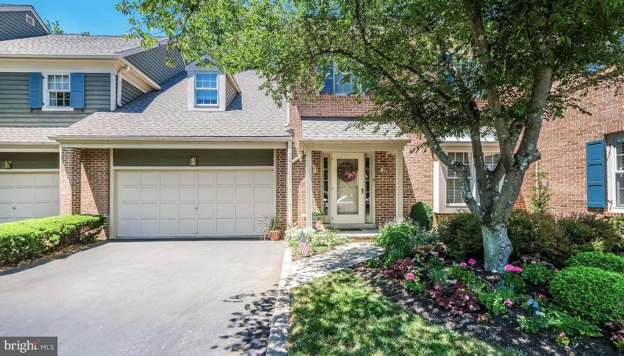 2 Aster Court - Photo 1